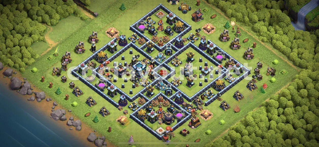 Base Híbrida TH13 Equilibrada per Defensa i Atac – previsualització del disseny TH13