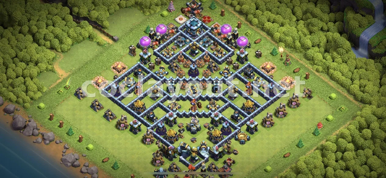 Disseny de base híbrida TH13 per al teu poble – previsualització del disseny TH13