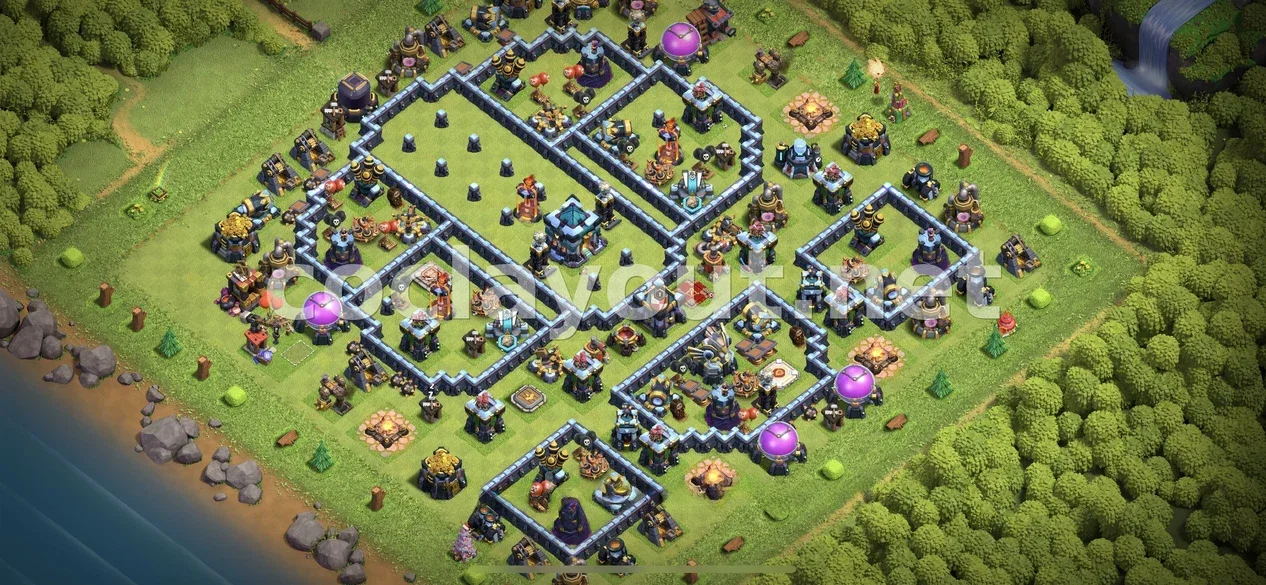 Protegeix el Teu Poble amb la Base Híbrida TH13 – previsualització del disseny TH13